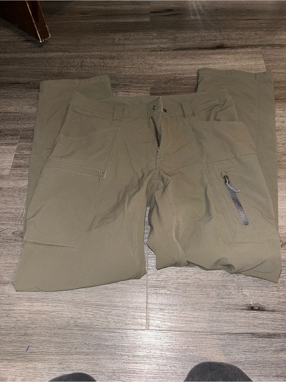 The North Face Olive Green Track Pants Joggers - Picture 4 of 4